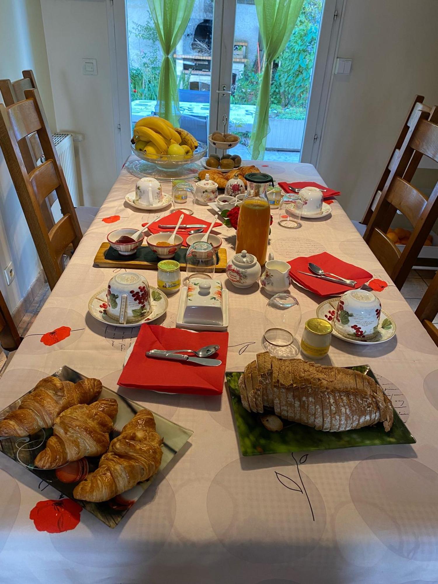 Le Clos D'Herblay Chambres D'Hotes Екстериор снимка